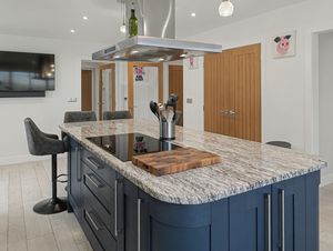 Photo 19- click for photo gallery